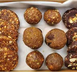 Healthy Dry Fruit Snack Box – Wholesome Sugar Free Variety